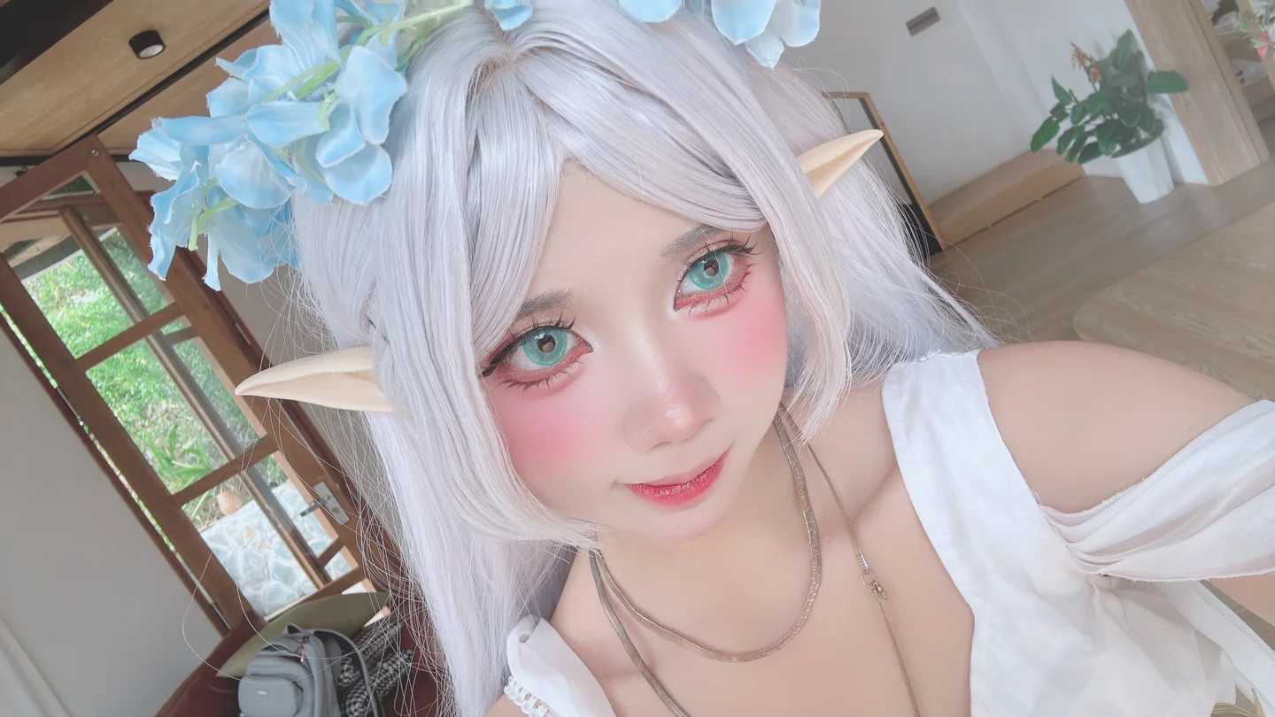 PoppaChan - Frieren Blue Valley Dress [78P,9V-1.34GB] tg@simisebaisi 【丝足阁】046.webp